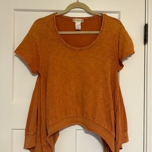 Altar'd State Women's Orange Asymmetrical Tee
